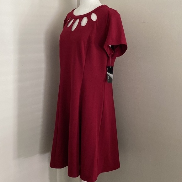 NWT Alyx maroon A-line dress - Picture 2 of 6